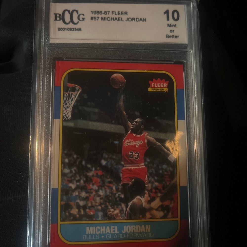 Graded gem 10 Michael Jordan Fleer rookie card #57